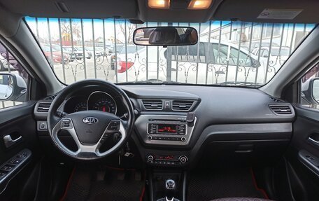 KIA Rio III рестайлинг, 2016 год, 1 049 000 рублей, 6 фотография