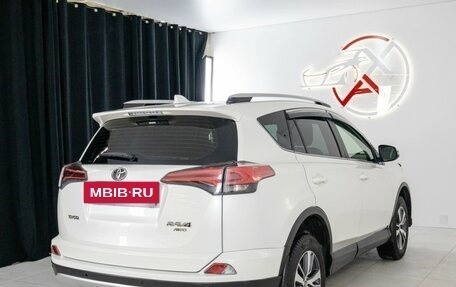 Toyota RAV4, 2016 год, 2 695 000 рублей, 6 фотография