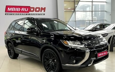 Mitsubishi Outlander III рестайлинг 3, 2018 год, 2 397 000 рублей, 1 фотография