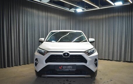 Toyota RAV4, 2020 год, 3 598 000 рублей, 2 фотография