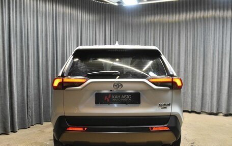 Toyota RAV4, 2020 год, 3 598 000 рублей, 4 фотография