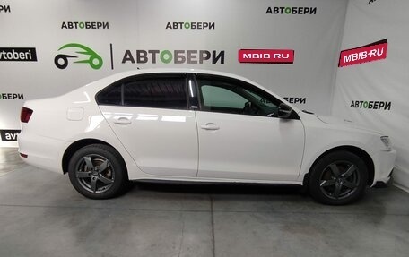 Volkswagen Jetta VI, 2014 год, 1 020 000 рублей, 5 фотография