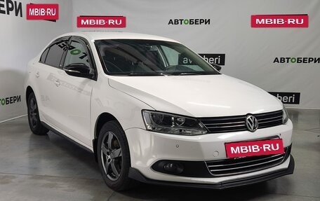 Volkswagen Jetta VI, 2014 год, 1 020 000 рублей, 4 фотография