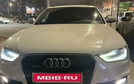 Audi A4, 2012 год, 1 310 000 рублей, 2 фотография