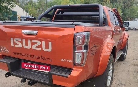 Isuzu D-Max, 2022 год, 7 000 000 рублей, 18 фотография