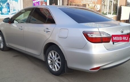 Toyota Camry, 2015 год, 1 680 000 рублей, 4 фотография