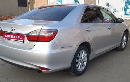 Toyota Camry, 2015 год, 1 680 000 рублей, 3 фотография