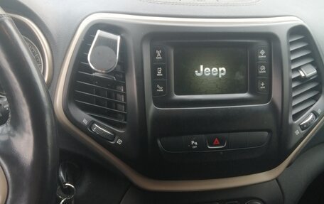 Jeep Cherokee, 2014 год, 2 100 000 рублей, 9 фотография