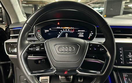 Audi S8, 2020 год, 11 000 000 рублей, 16 фотография