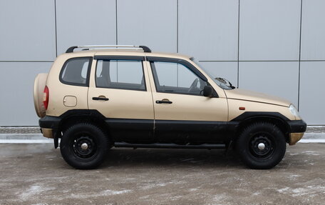 Chevrolet Niva I рестайлинг, 2004 год, 250 000 рублей, 5 фотография