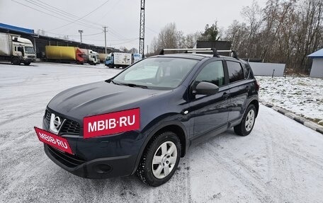 Nissan Qashqai, 2010 год, 990 000 рублей, 2 фотография