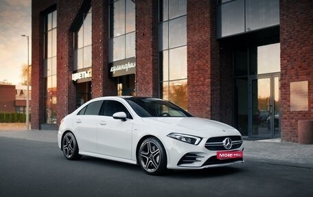 Mercedes-Benz A-Класс AMG, 2021 год, 5 300 000 рублей, 1 фотография