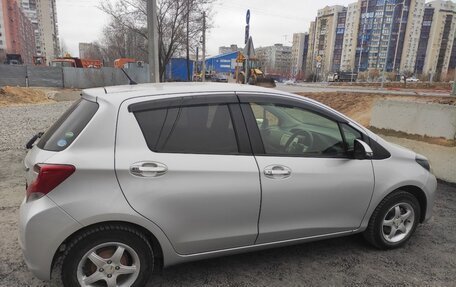 Toyota Vitz, 2015 год, 1 100 000 рублей, 8 фотография