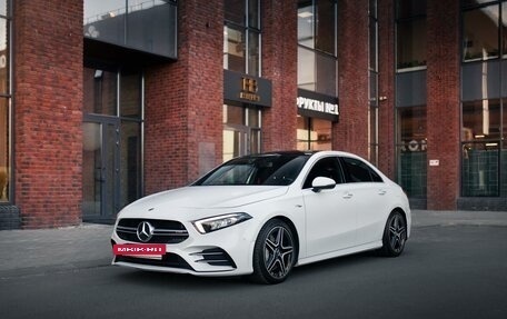 Mercedes-Benz A-Класс AMG, 2021 год, 5 300 000 рублей, 8 фотография