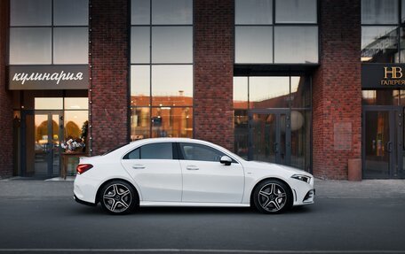 Mercedes-Benz A-Класс AMG, 2021 год, 5 300 000 рублей, 19 фотография