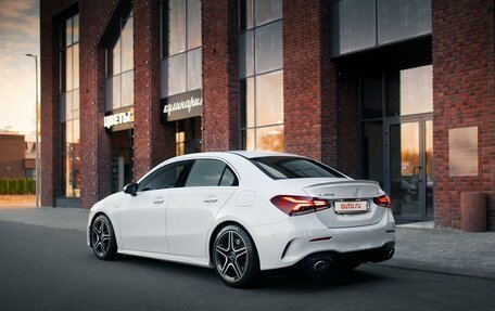 Mercedes-Benz A-Класс AMG, 2021 год, 5 300 000 рублей, 25 фотография