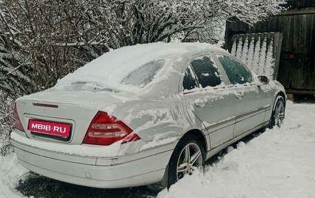 Mercedes-Benz C-Класс, 2002 год, 220 000 рублей, 1 фотография