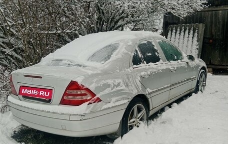 Mercedes-Benz C-Класс, 2002 год, 220 000 рублей, 10 фотография