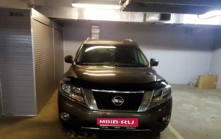 Nissan Pathfinder, 2013 год, 2 200 000 рублей, 3 фотография