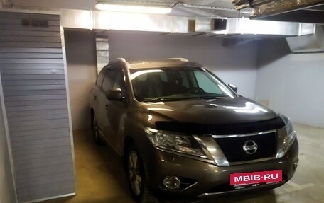 Nissan Pathfinder, 2013 год, 2 200 000 рублей, 2 фотография