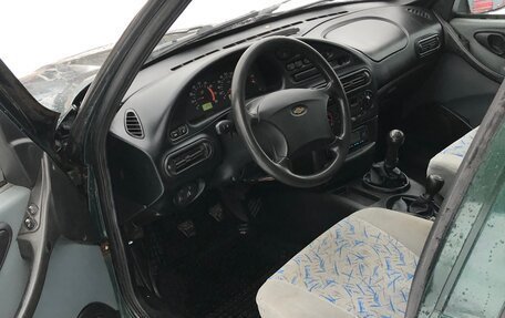 Chevrolet Niva I рестайлинг, 2003 год, 270 000 рублей, 8 фотография