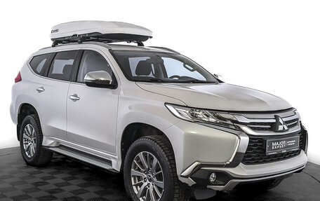 Mitsubishi Pajero Sport III рестайлинг, 2018 год, 2 999 000 рублей, 3 фотография