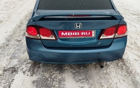 Honda Civic VIII, 2008 год, 700 000 рублей, 3 фотография