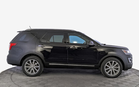 Ford Explorer VI, 2017 год, 3 150 000 рублей, 4 фотография