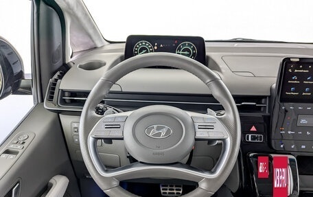 Hyundai Staria, 2023 год, 6 950 000 рублей, 23 фотография