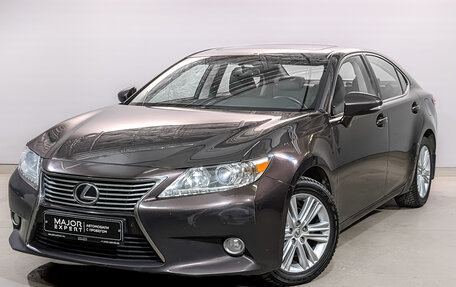 Lexus ES VII, 2015 год, 2 800 000 рублей, 1 фотография