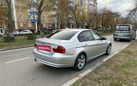 BMW 3 серия, 2006 год, 1 300 000 рублей, 3 фотография