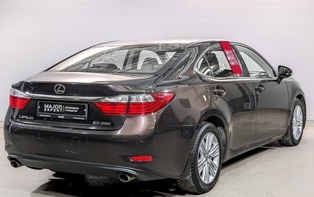 Lexus ES VII, 2015 год, 2 800 000 рублей, 5 фотография