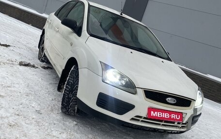 Ford Focus II рестайлинг, 2005 год, 330 000 рублей, 1 фотография