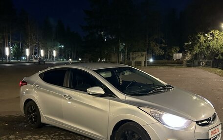 Hyundai Elantra V, 2012 год, 830 000 рублей, 12 фотография