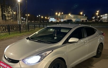 Hyundai Elantra V, 2012 год, 830 000 рублей, 11 фотография