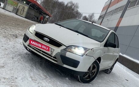 Ford Focus II рестайлинг, 2005 год, 330 000 рублей, 2 фотография