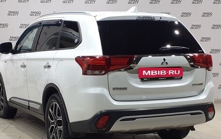 Mitsubishi Outlander III рестайлинг 3, 2019 год, 2 500 000 рублей, 7 фотография