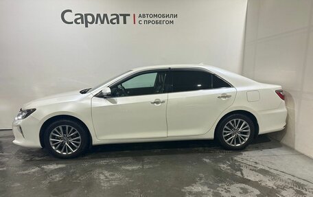 Toyota Camry, 2017 год, 2 650 000 рублей, 4 фотография