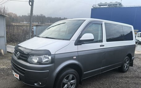 Volkswagen Caravelle T5, 2013 год, 1 999 000 рублей, 10 фотография