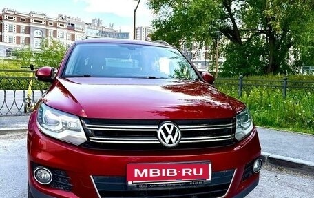 Volkswagen Tiguan I, 2013 год, 1 650 000 рублей, 2 фотография