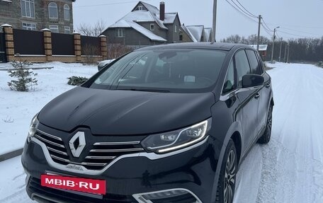 Renault Espace V рестайлинг, 2019 год, 2 890 000 рублей, 2 фотография