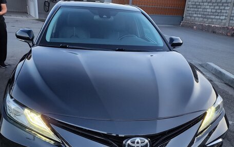 Toyota Camry, 2019 год, 2 800 000 рублей, 11 фотография