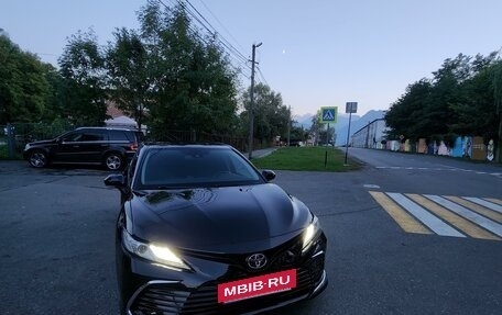 Toyota Camry, 2019 год, 2 800 000 рублей, 10 фотография