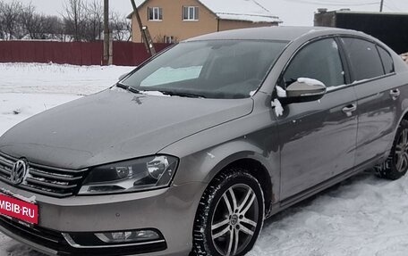 Volkswagen Passat B7, 2011 год, 830 000 рублей, 3 фотография