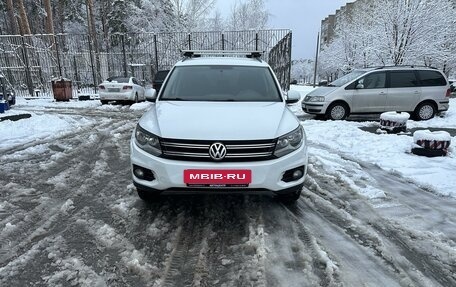 Volkswagen Tiguan I, 2016 год, 1 860 000 рублей, 3 фотография