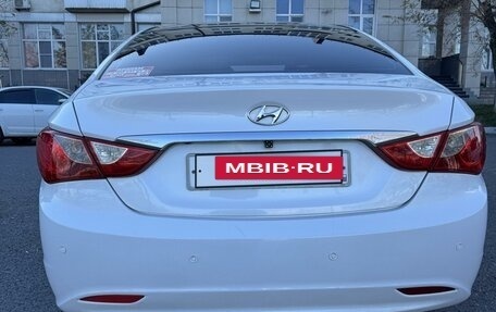 Hyundai Sonata VI, 2011 год, 1 180 000 рублей, 5 фотография