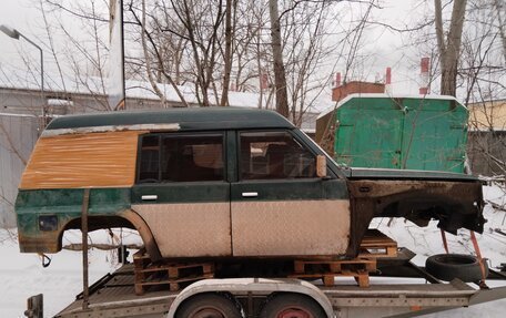 Nissan Patrol, 1993 год, 600 000 рублей, 5 фотография