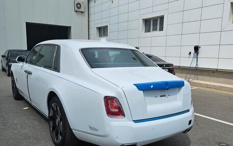 Rolls-Royce Phantom VIII, 2024 год, 111 000 000 рублей, 4 фотография