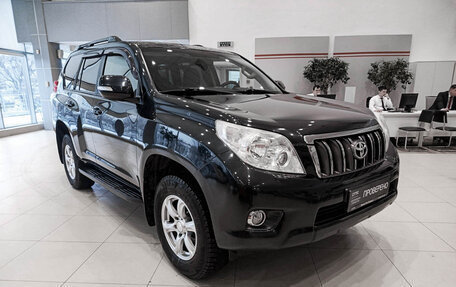 Toyota Land Cruiser Prado 150 рестайлинг 2, 2012 год, 3 287 000 рублей, 3 фотография