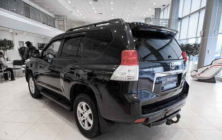 Toyota Land Cruiser Prado 150 рестайлинг 2, 2012 год, 3 287 000 рублей, 8 фотография